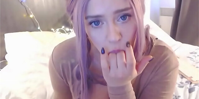 boobs,busty,fingering,french,molten,pussy